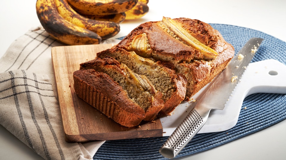 Country style moist banana bread