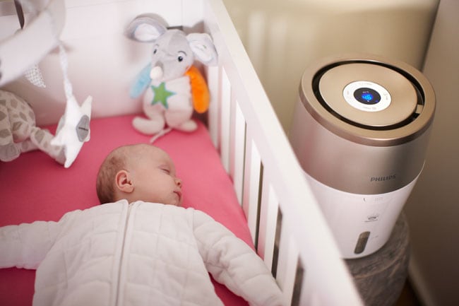 Series 2000 Air humidifier in babies bedroom