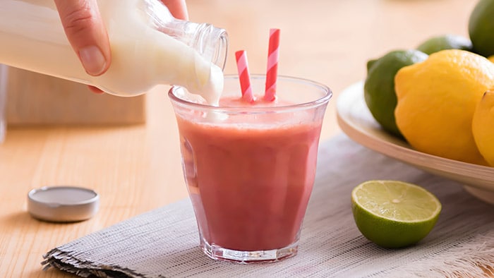 Yoghurt Cherry with Red Bell Pepper