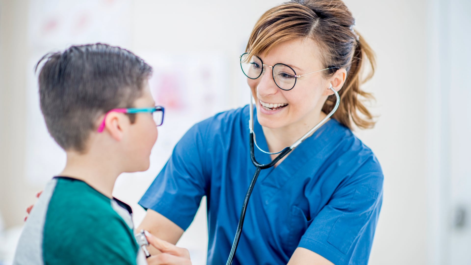 Philips Future Health Index 2024 Australia Report: Technology, AI and partnerships bridging gaps toward a more equitable and sustainable healthcare system