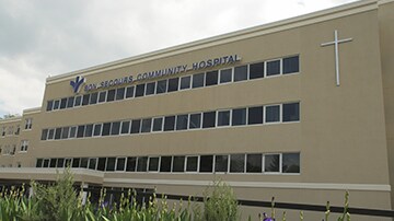 Download image (.jpg) Bon Secours Community Hospital exterior (opens in a new window)